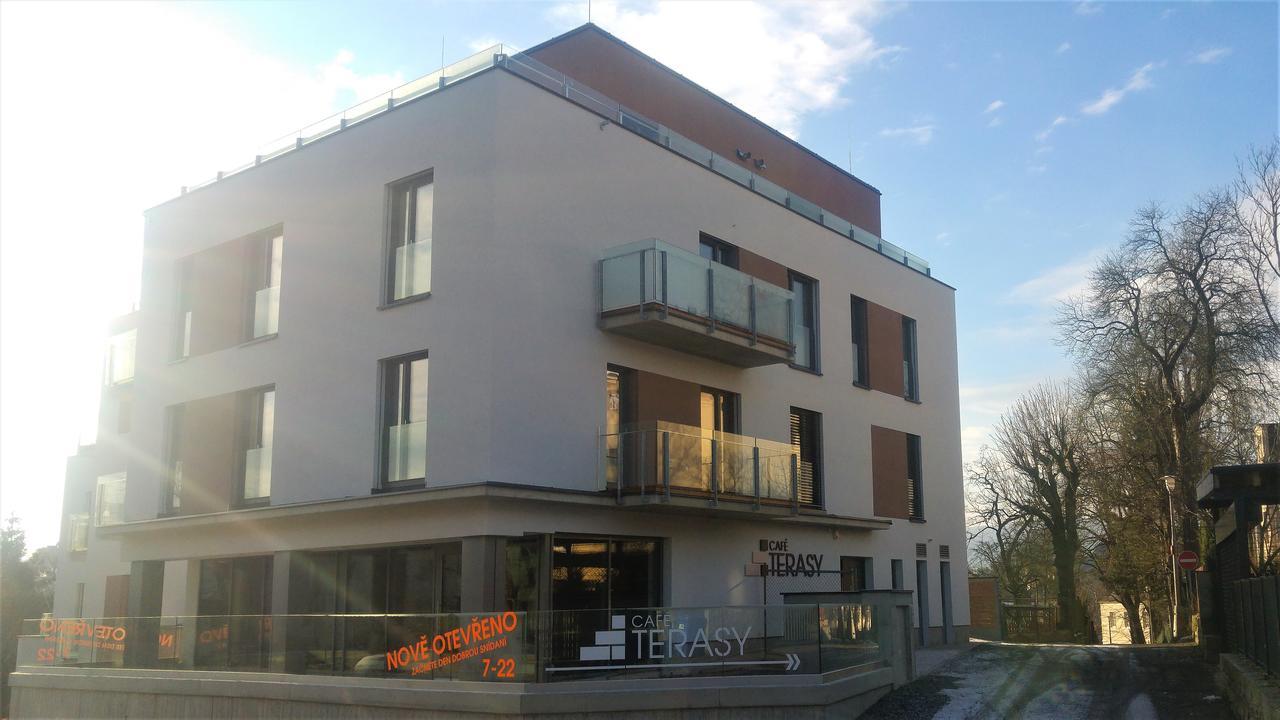 ליברץ Apartmany Terasy Cafe מראה חיצוני תמונה