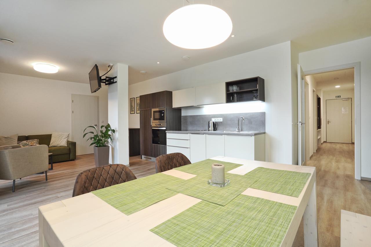 ליברץ Apartmany Terasy Cafe מראה חיצוני תמונה
