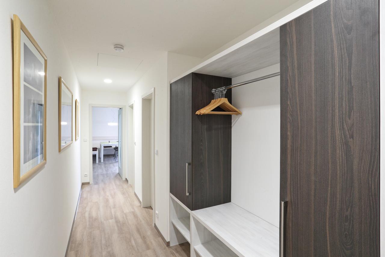 ליברץ Apartmany Terasy Cafe מראה חיצוני תמונה
